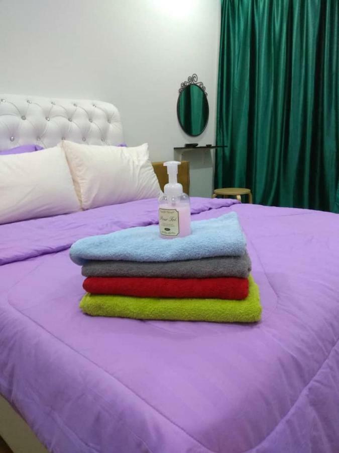 Putra 1 Pool Homestay Bandar Seri Putra Kampong Sungai Buah Luaran gambar
